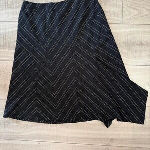 Nygård‎ Collection black chevron stripe skirt (14)